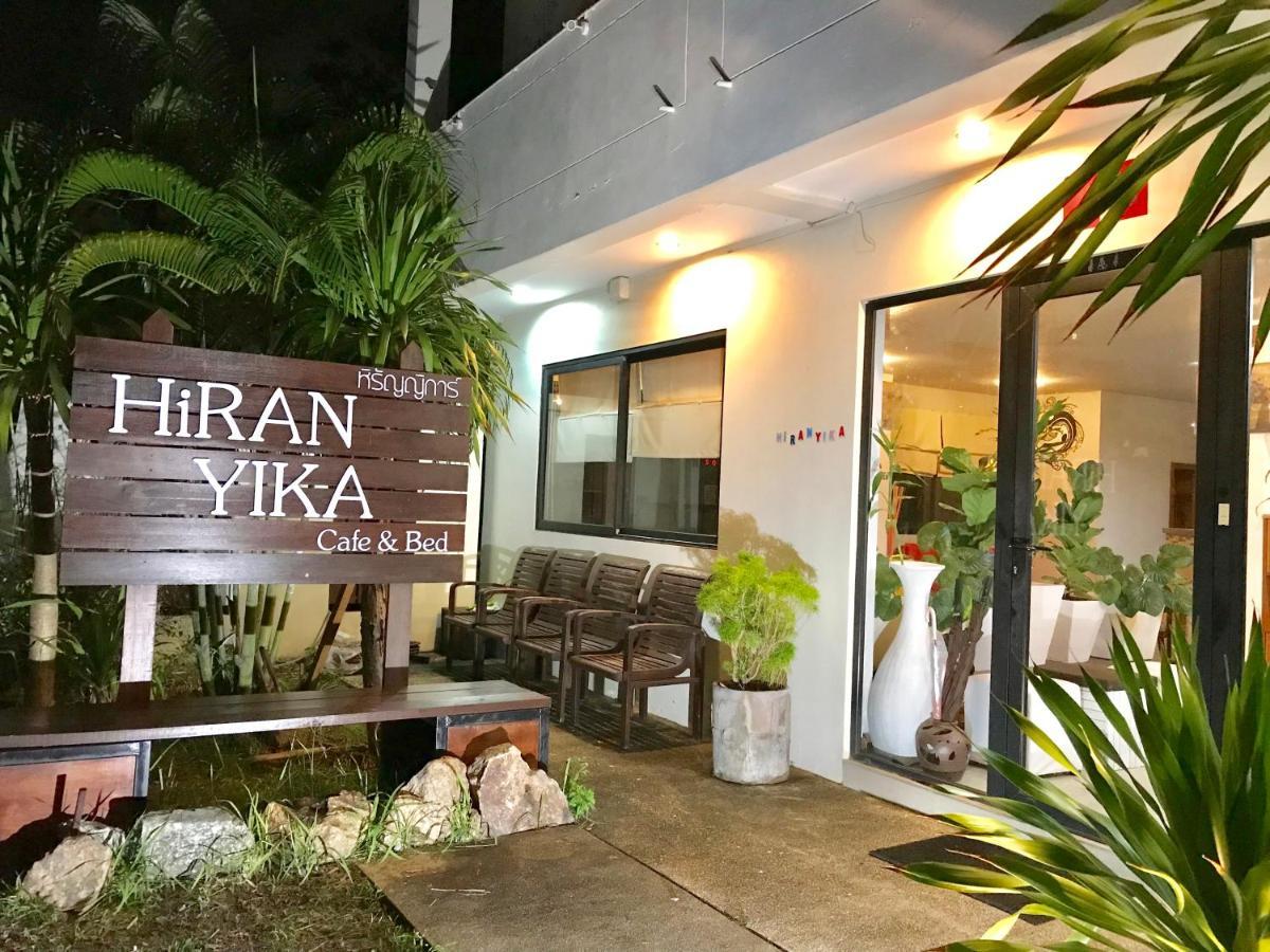 Hiranyika Cafe & Bed Hostel Koh Samui Buitenkant foto